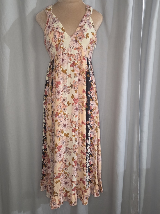 Crimson Dresses & Skirts - Floral Maxi Dress Cream and Pink By Crimson Size Medium With Festive Boho Feel